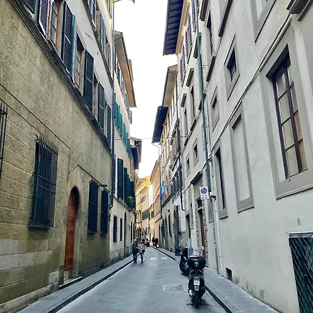 Cozy Retreat Apartment Florence